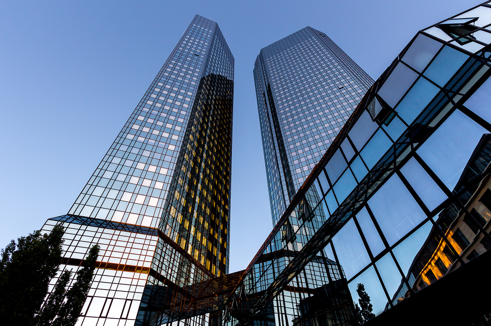 Deutsche Bank People news roundup: Deutsche Bank RMBS prosecutor returns to private practice