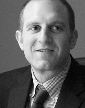 Andrew Poplinger New York boutique promotes counsel