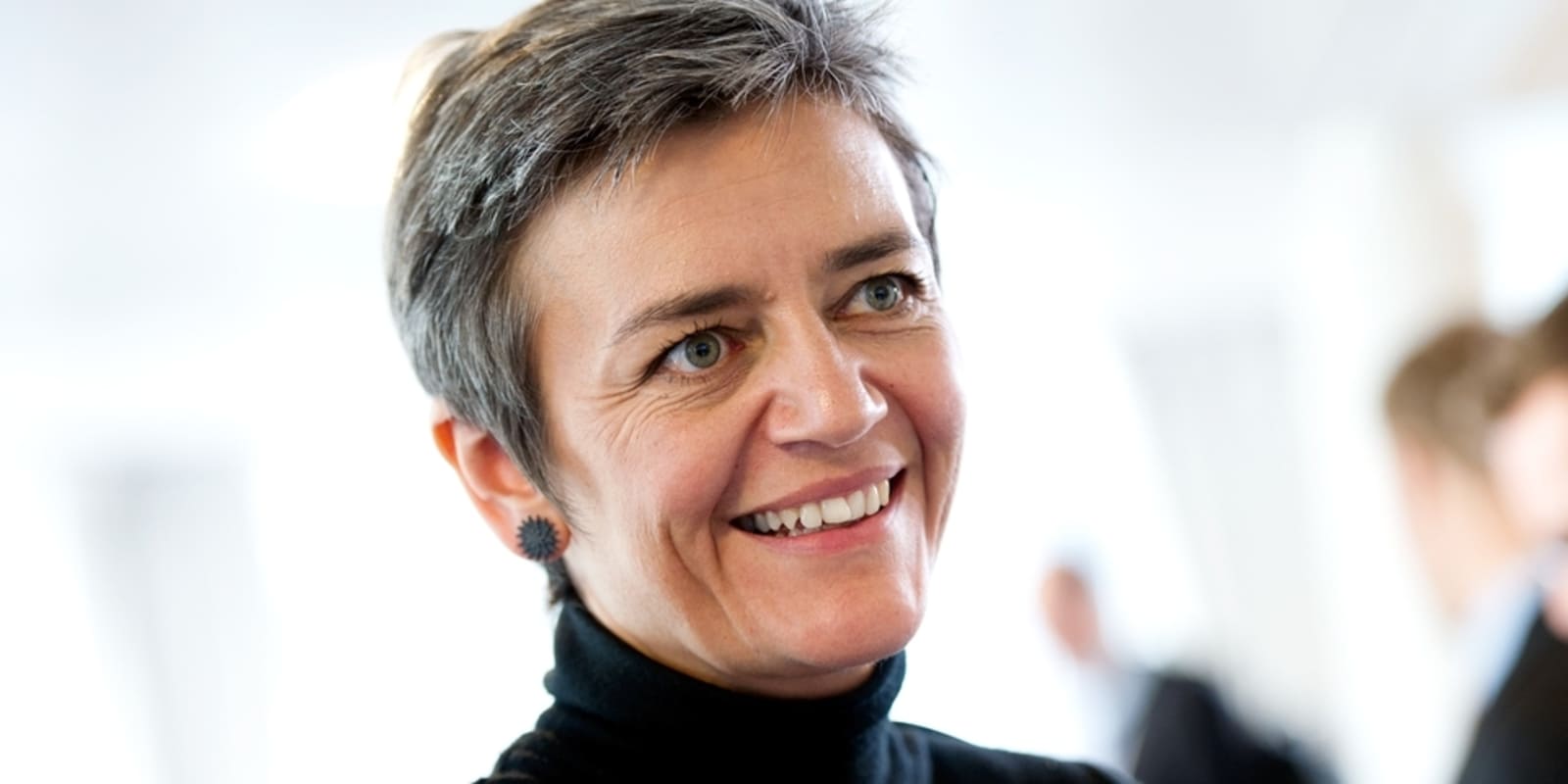 Vestager warns on algorithms