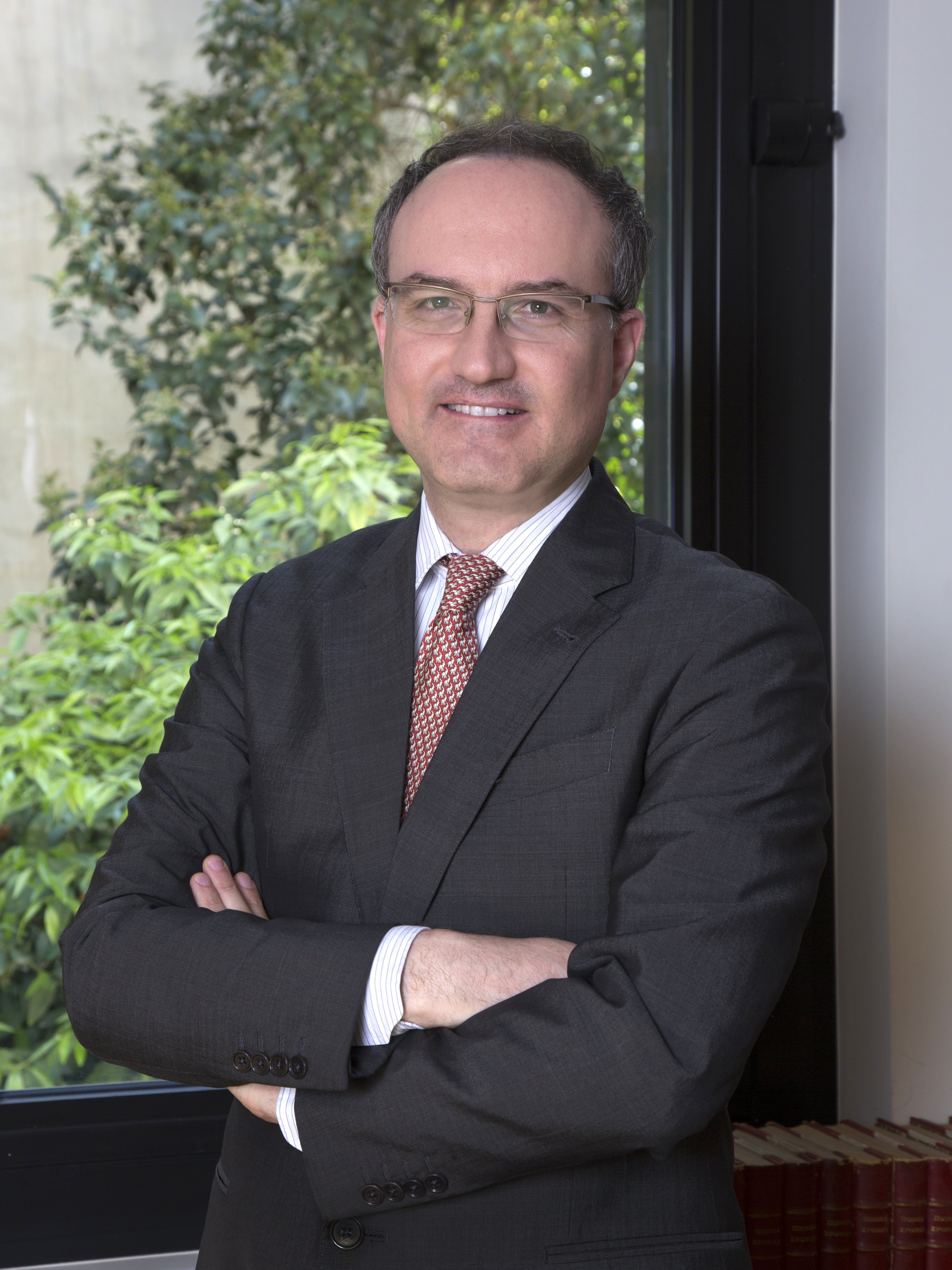 Greek official Loukas joins Potamitis Vekris