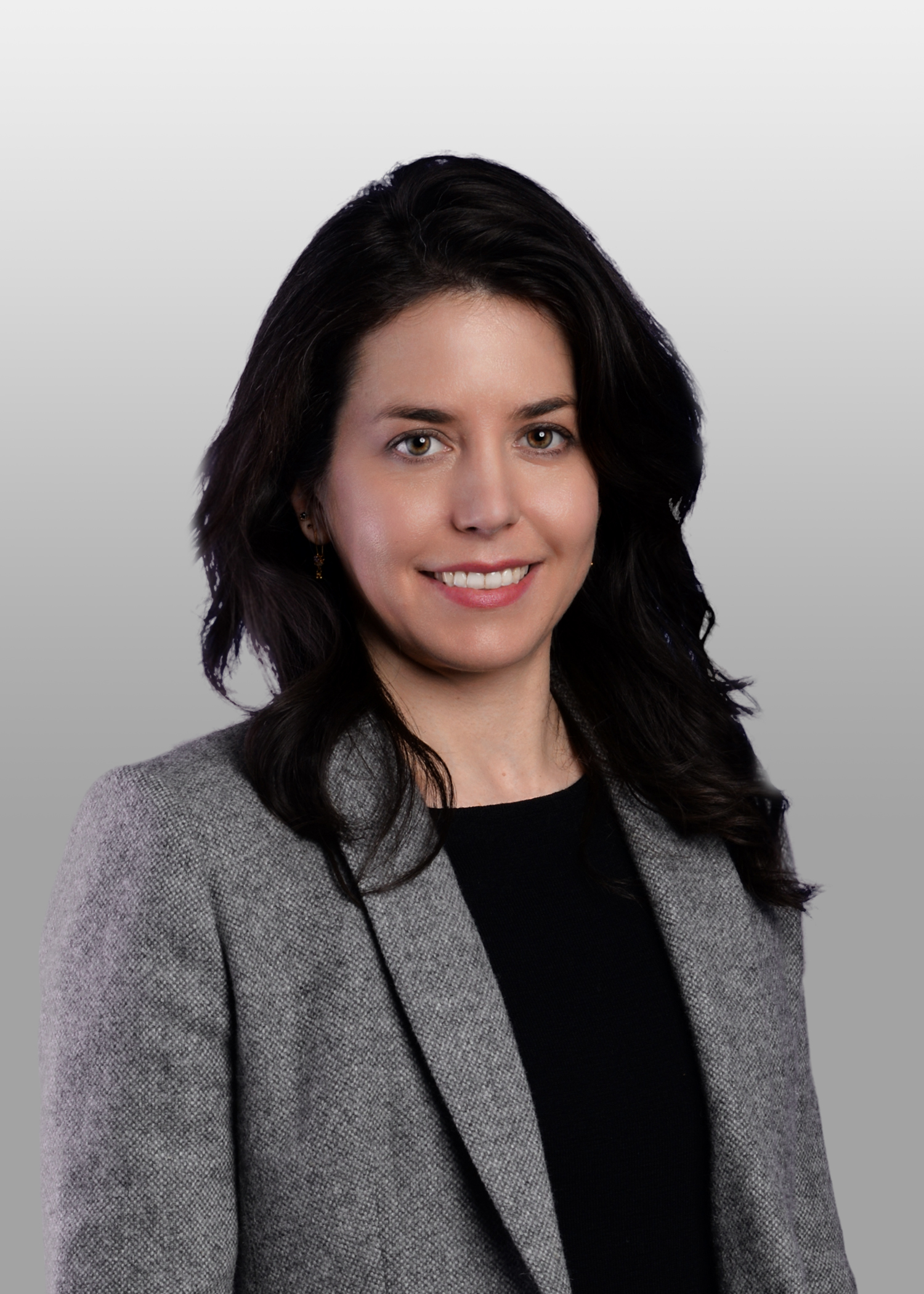 Covington promotes member of Naftogaz team