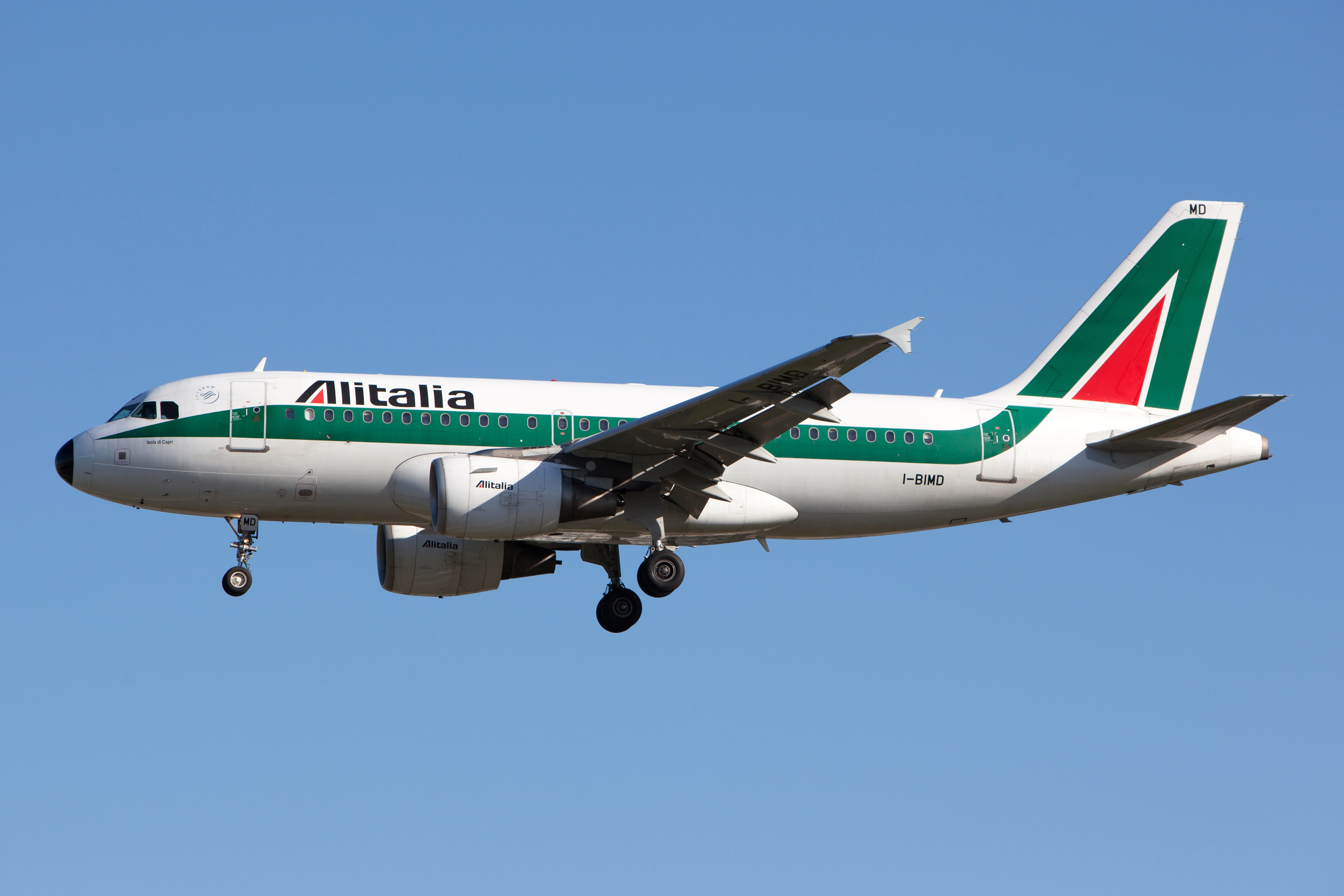 An Alitalia plane DLA Piper will advise Etihad-owned Alitalia in second administration