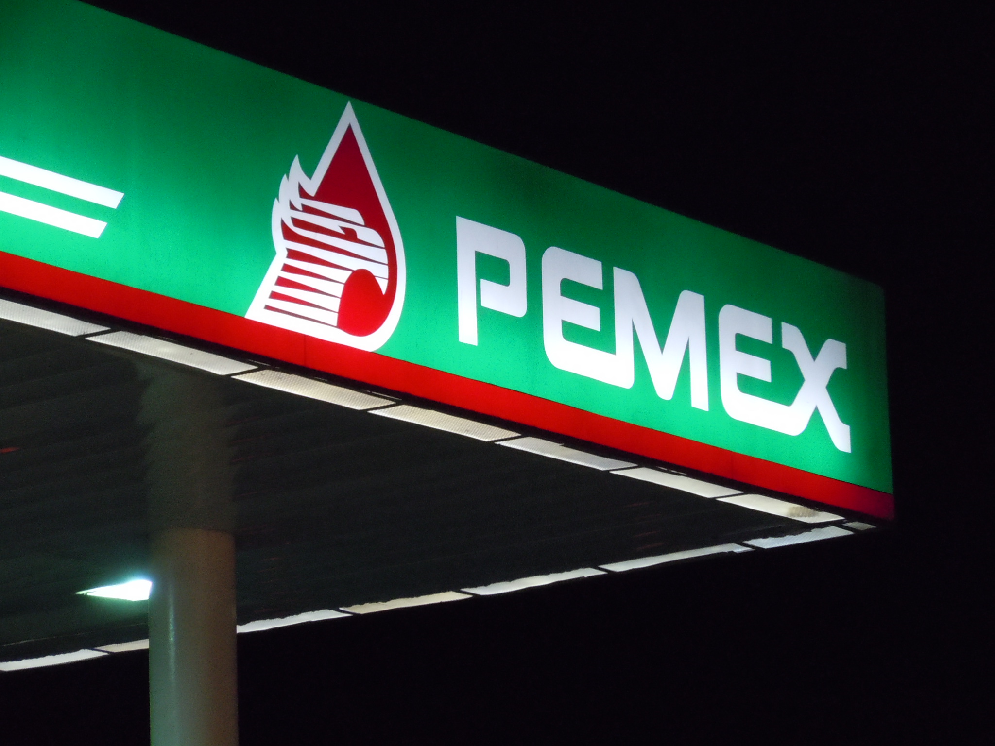 Pemex Mexico Hogan Lovells picked to lead Odebrecht-linked internal investigation at Pemex