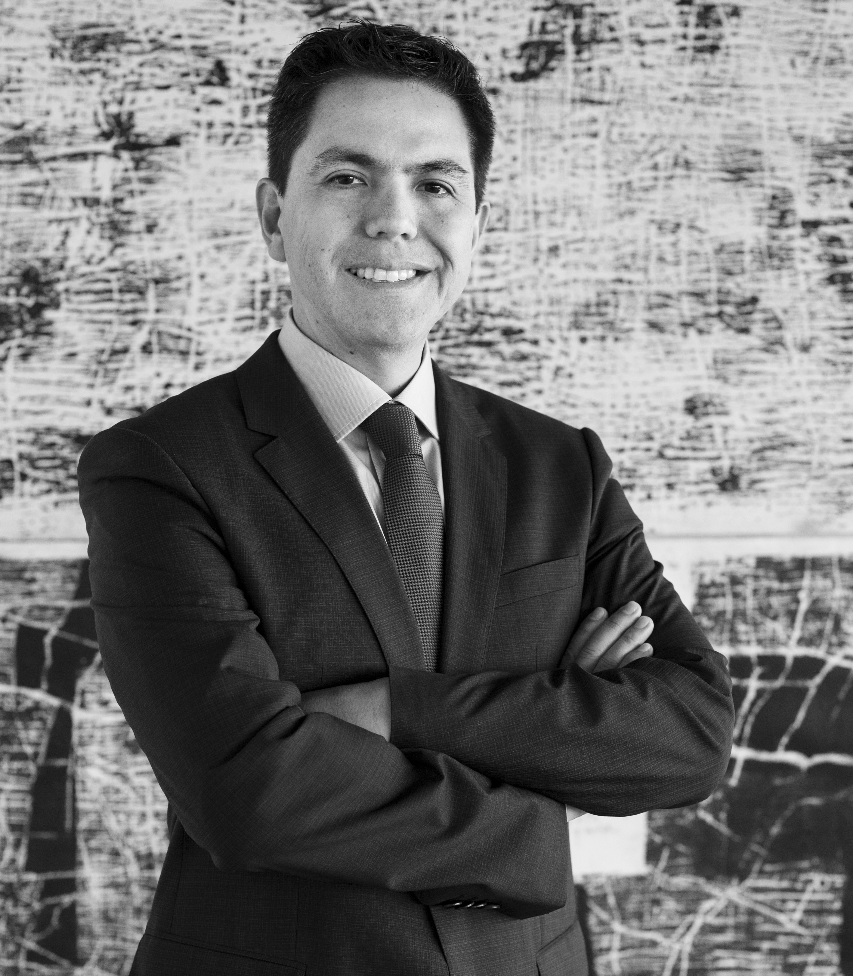 Roger Zavaleta Another senior partner leaves Muñiz