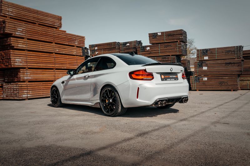 BMW M2 CS