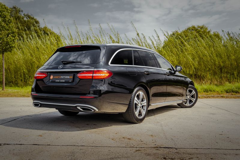 Mercedes E220d T
