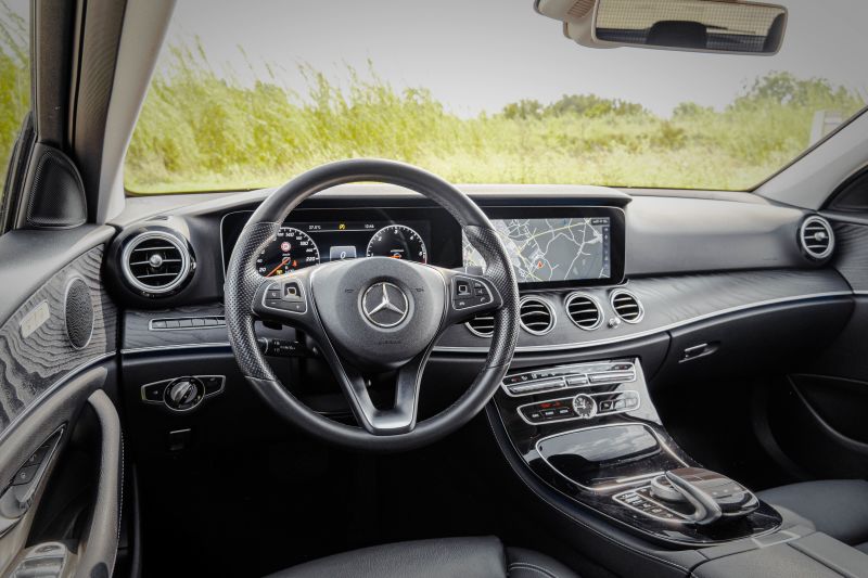 Mercedes E220d T