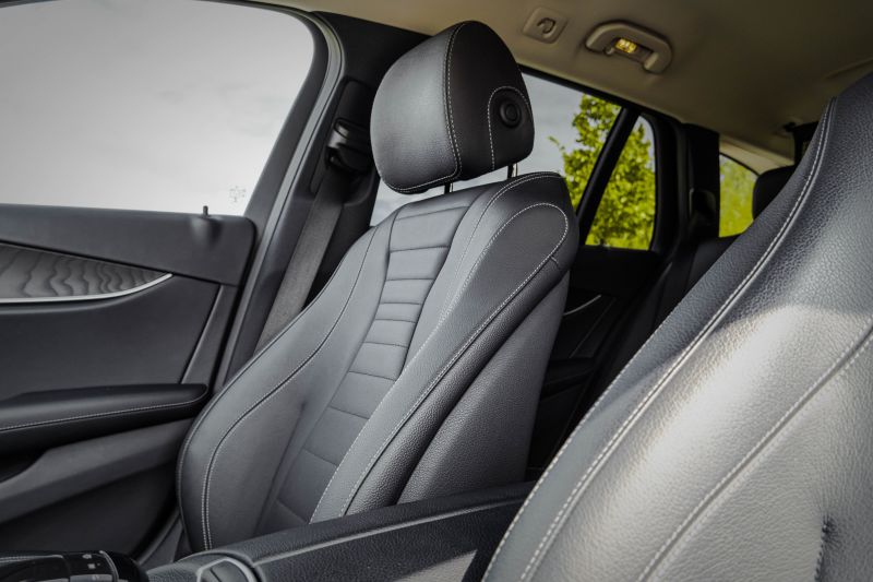 Mercedes E220d T