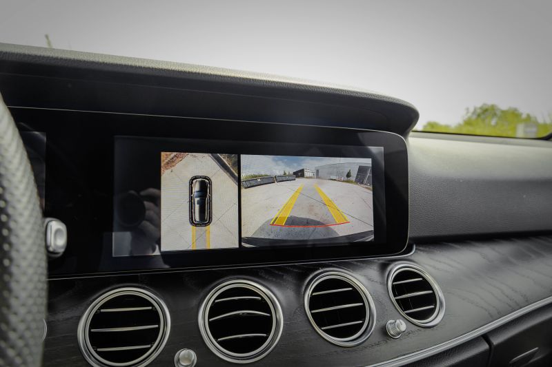 Mercedes E220d T