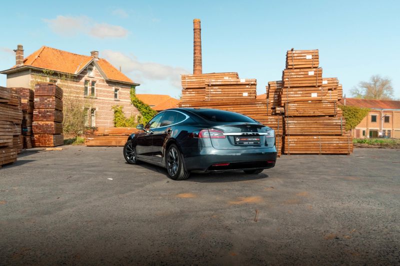 Tesla Model S