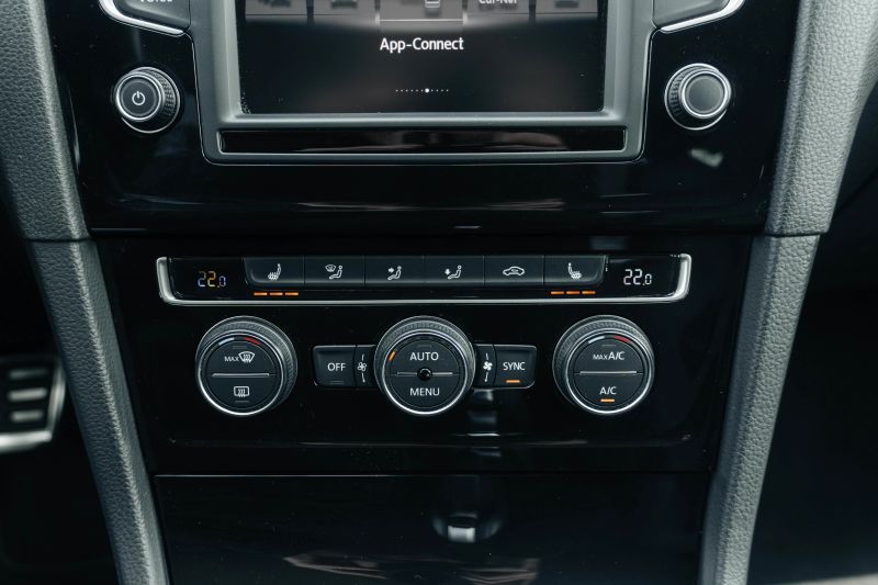 Volkswagen Golf 7