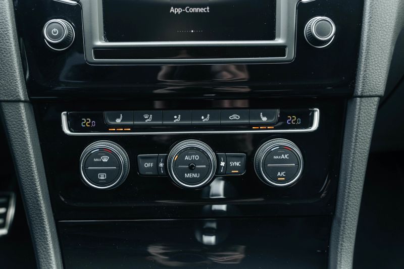 Volkswagen Golf 7