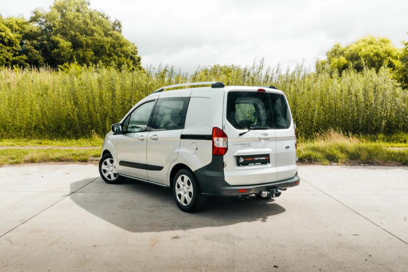 Ford Tourneo Courier