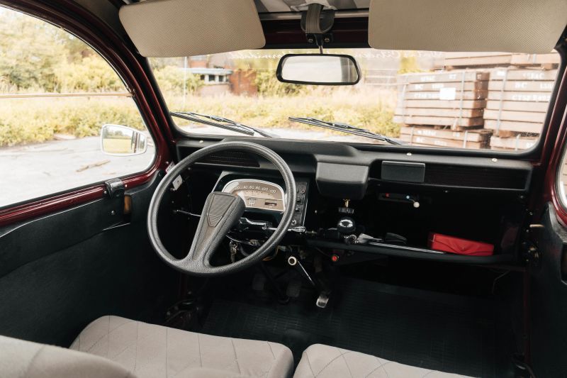 Citroën 2CV Charleston