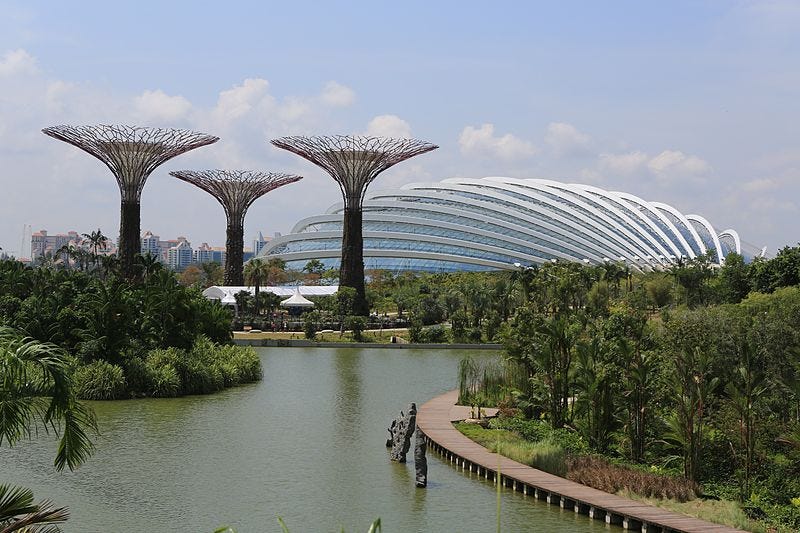 File:Flower Dome, Gardens by the Bay, Singapore - 20120712-01.jpg