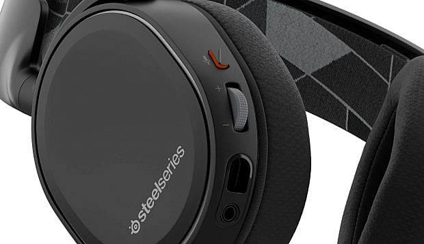 krysantemum Stræde lys s SteelSeries Arctis 3 Headset Review: Competent Sound at an Affordable Price  – GameSkinny