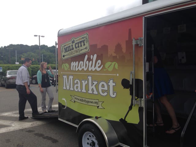 Mobile Farmers’ Market (Main Campus)
