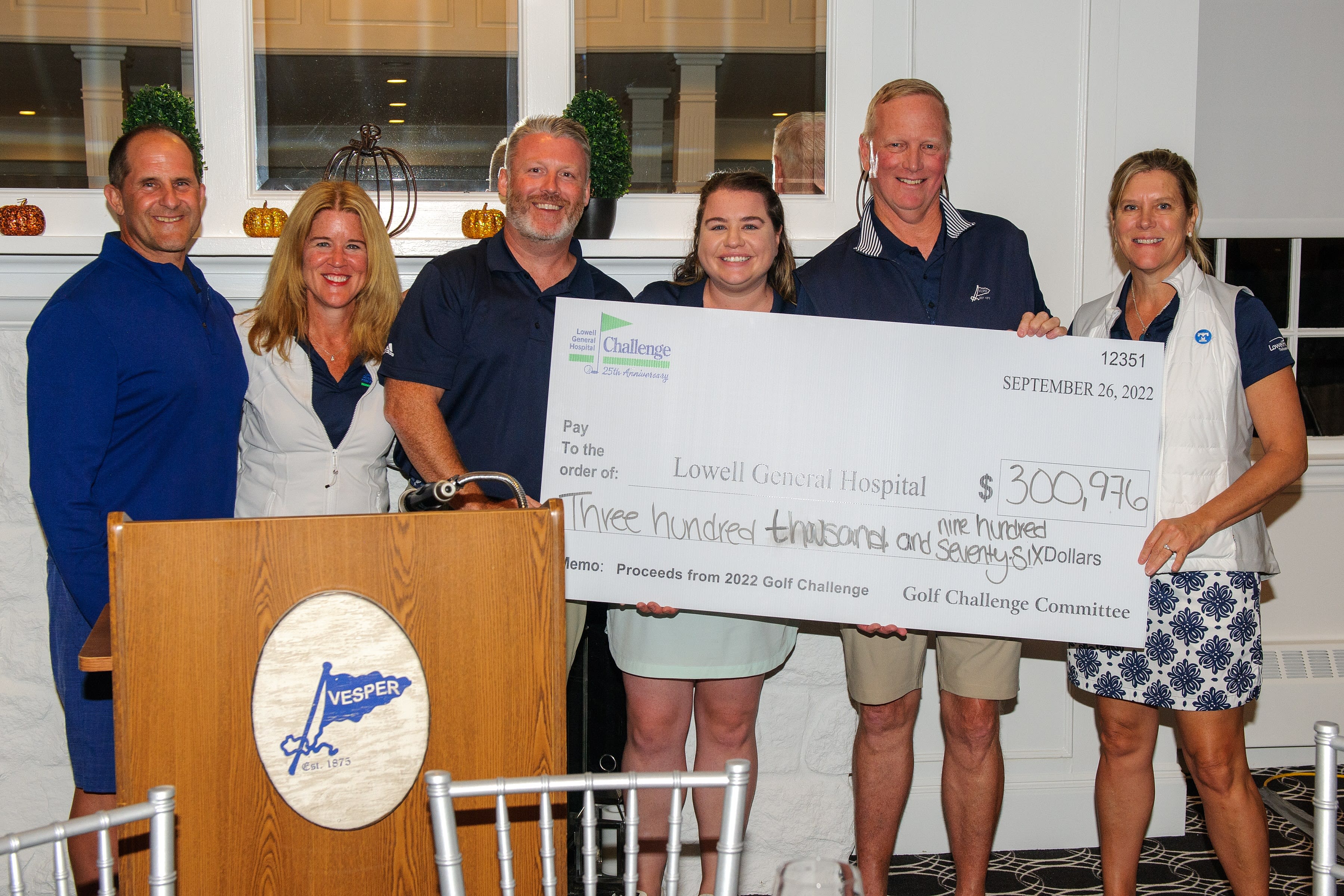 2022 Golf Challenge check presentation