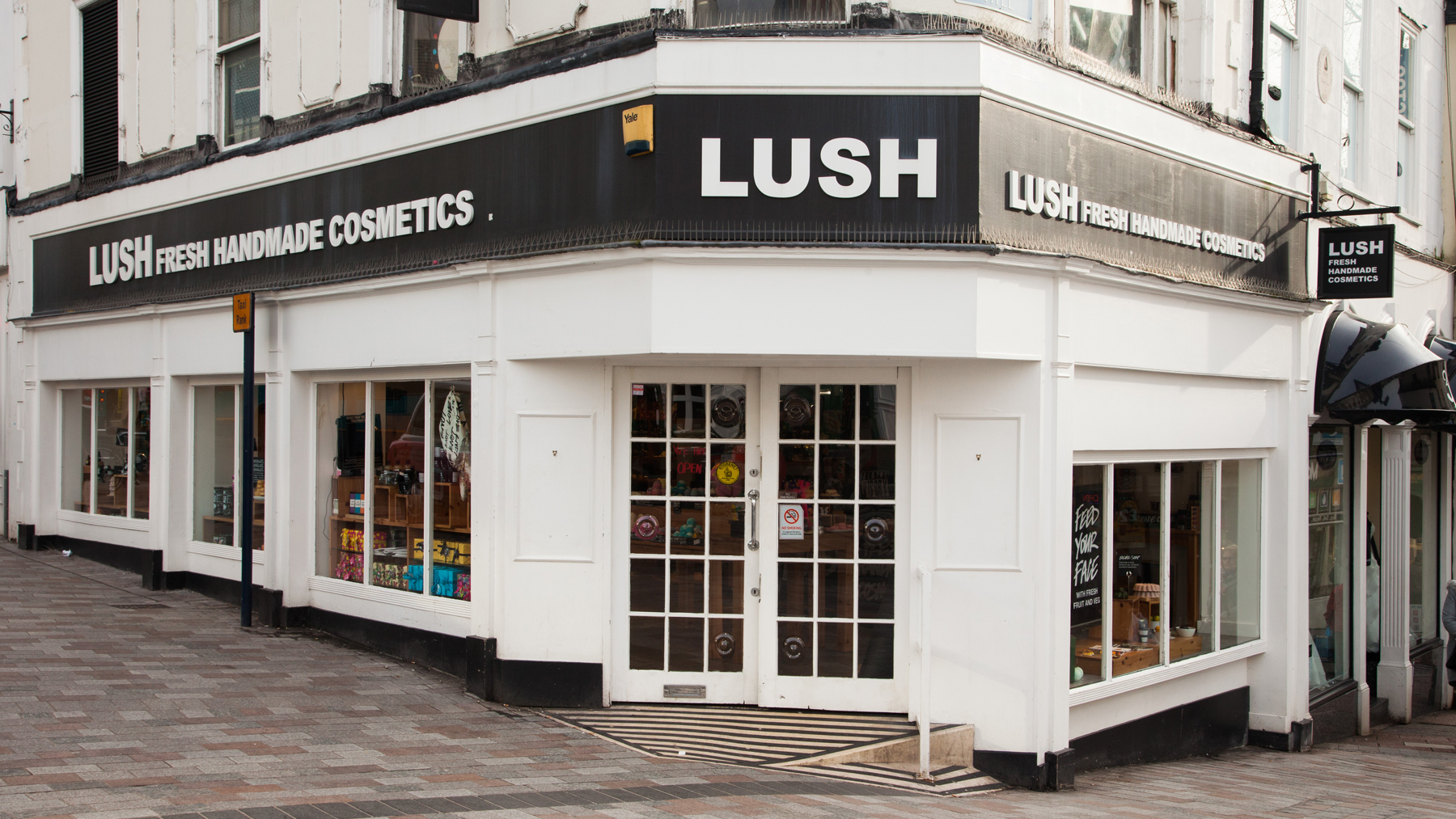 Maidstone Lush Fresh Handmade Cosmetics UK
