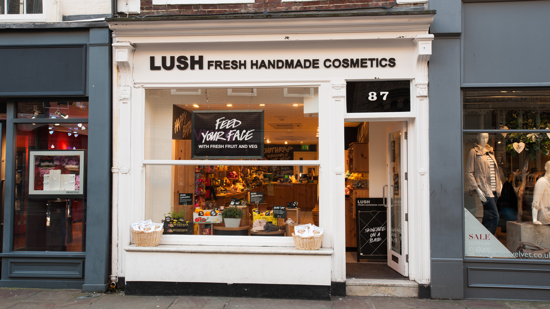 Chichester Lush Fresh Handmade Cosmetics UK