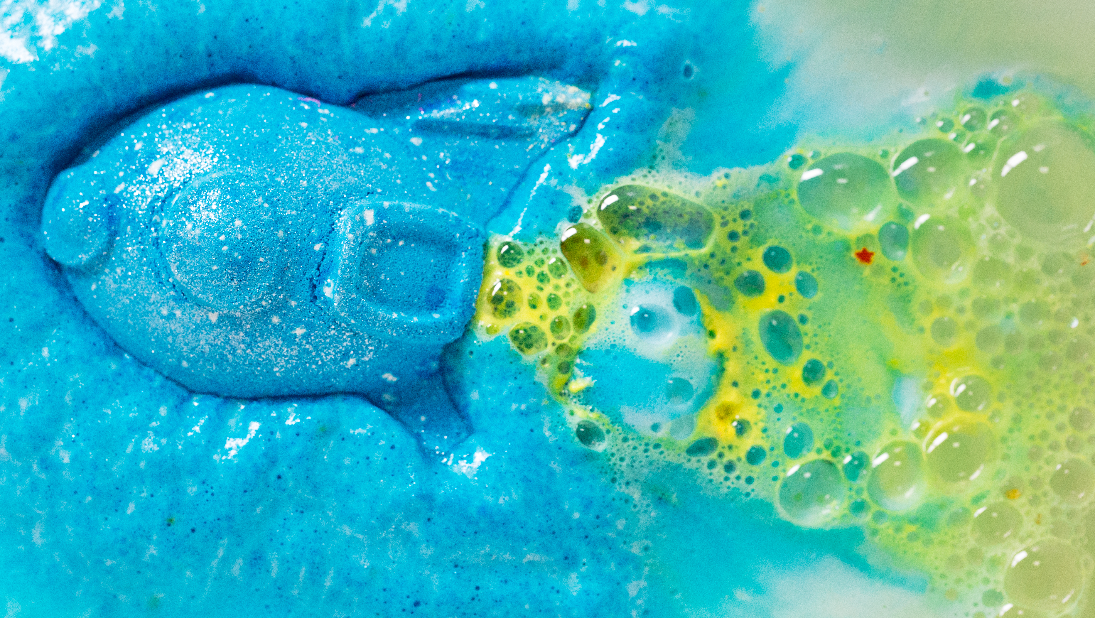 dissolving bath bombs