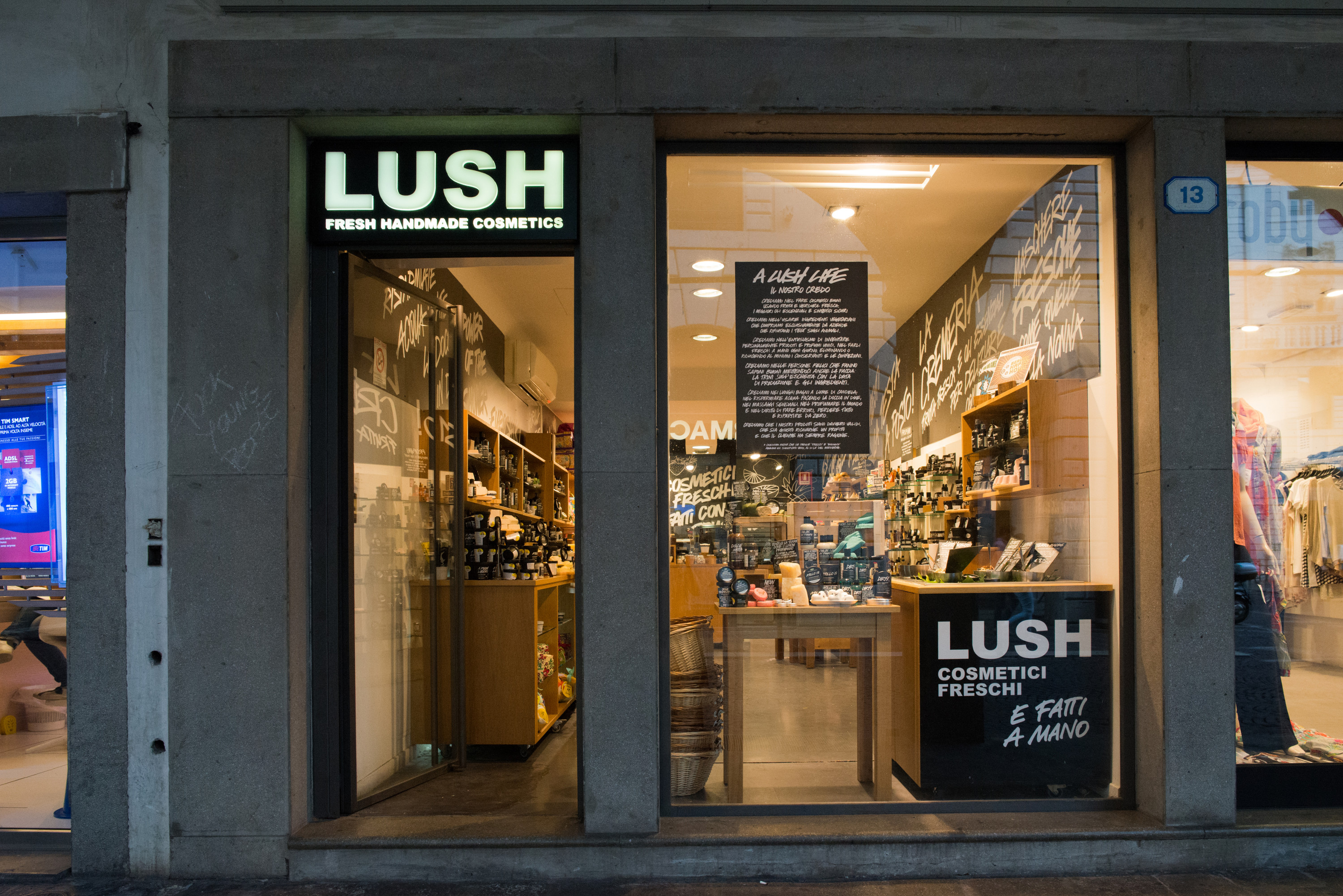 Padova Lush Italia