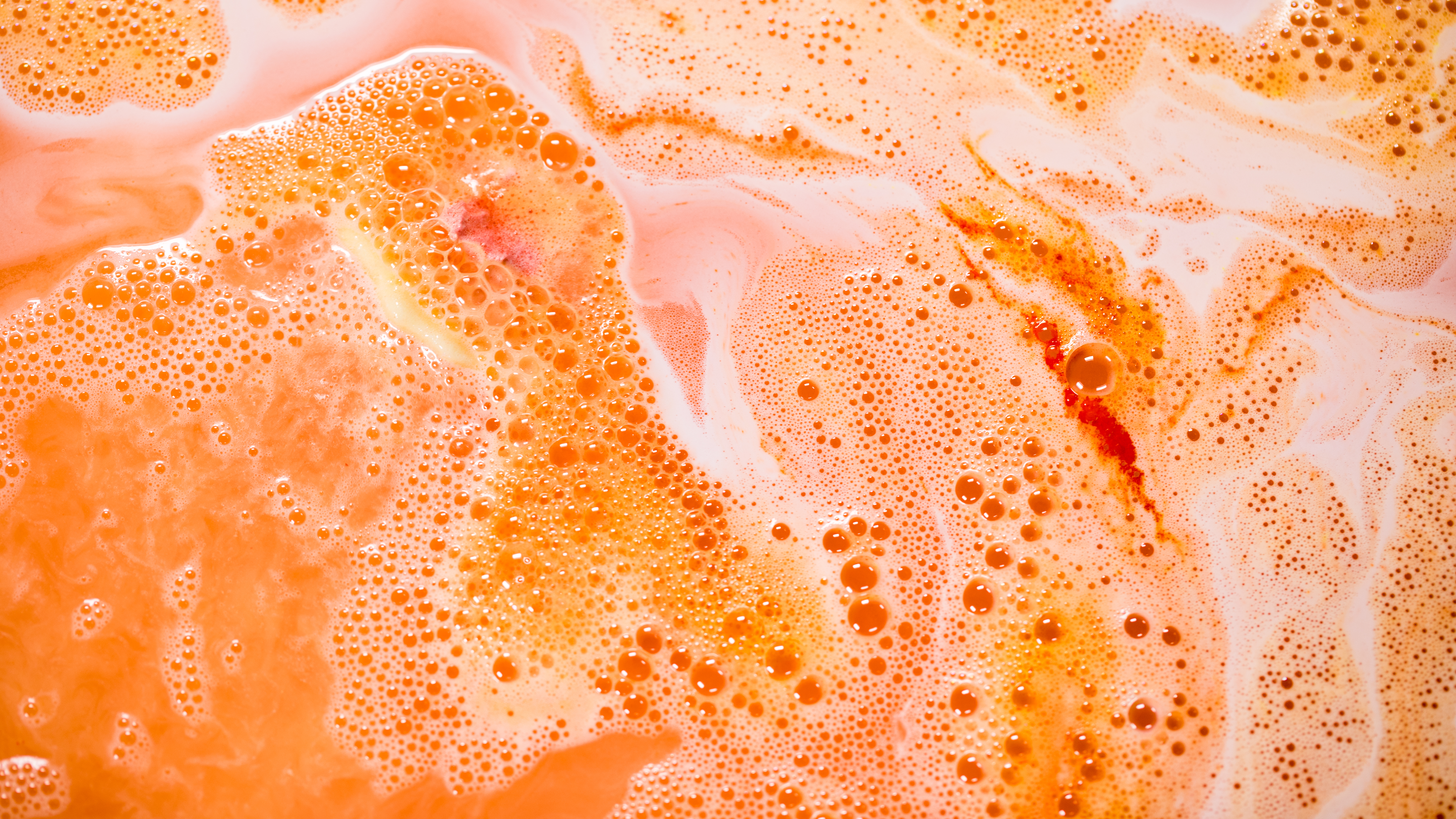 lush orange bath bomb