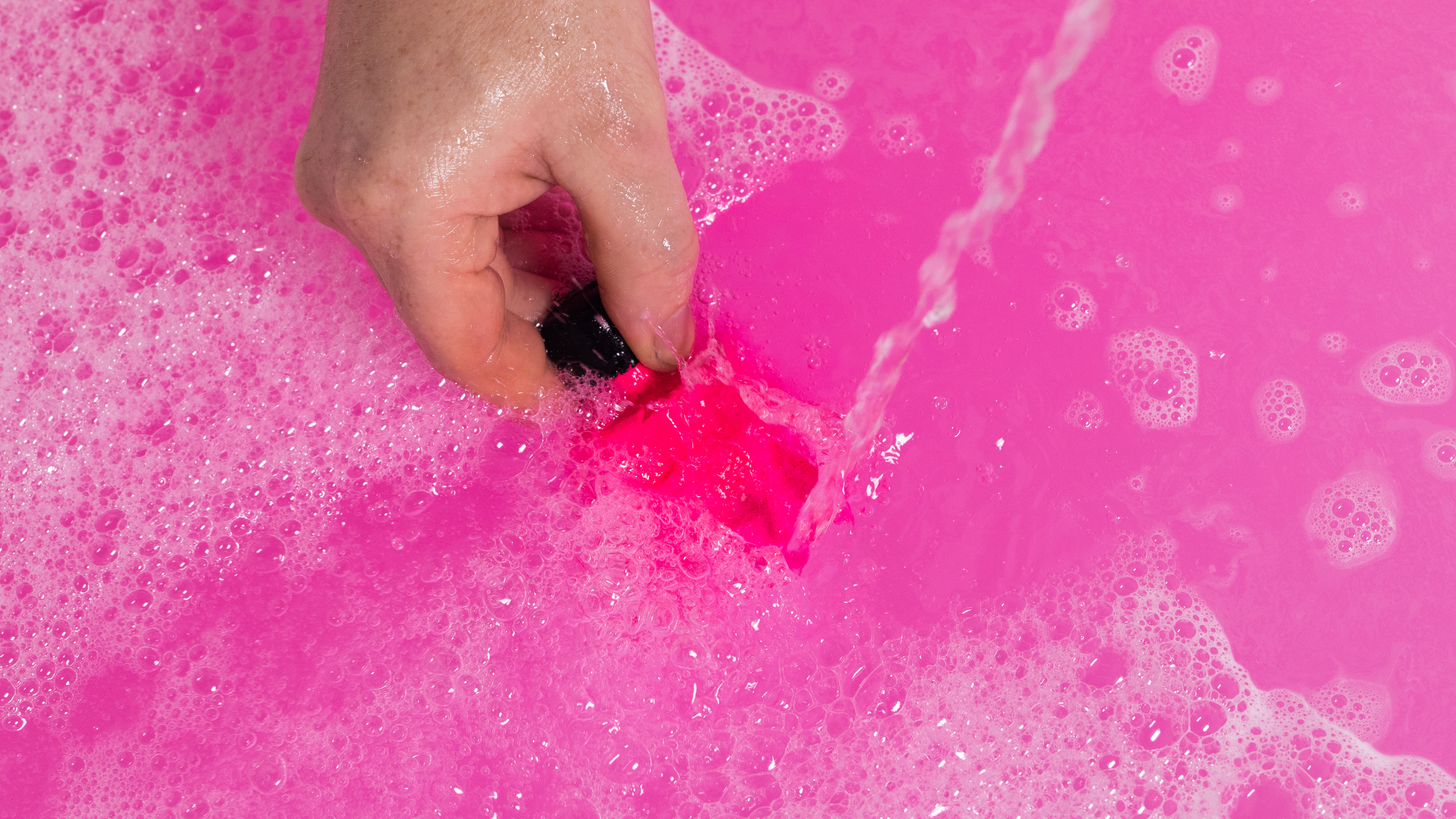 https mena lush com ar products view all bath shower keep it fluffy 0