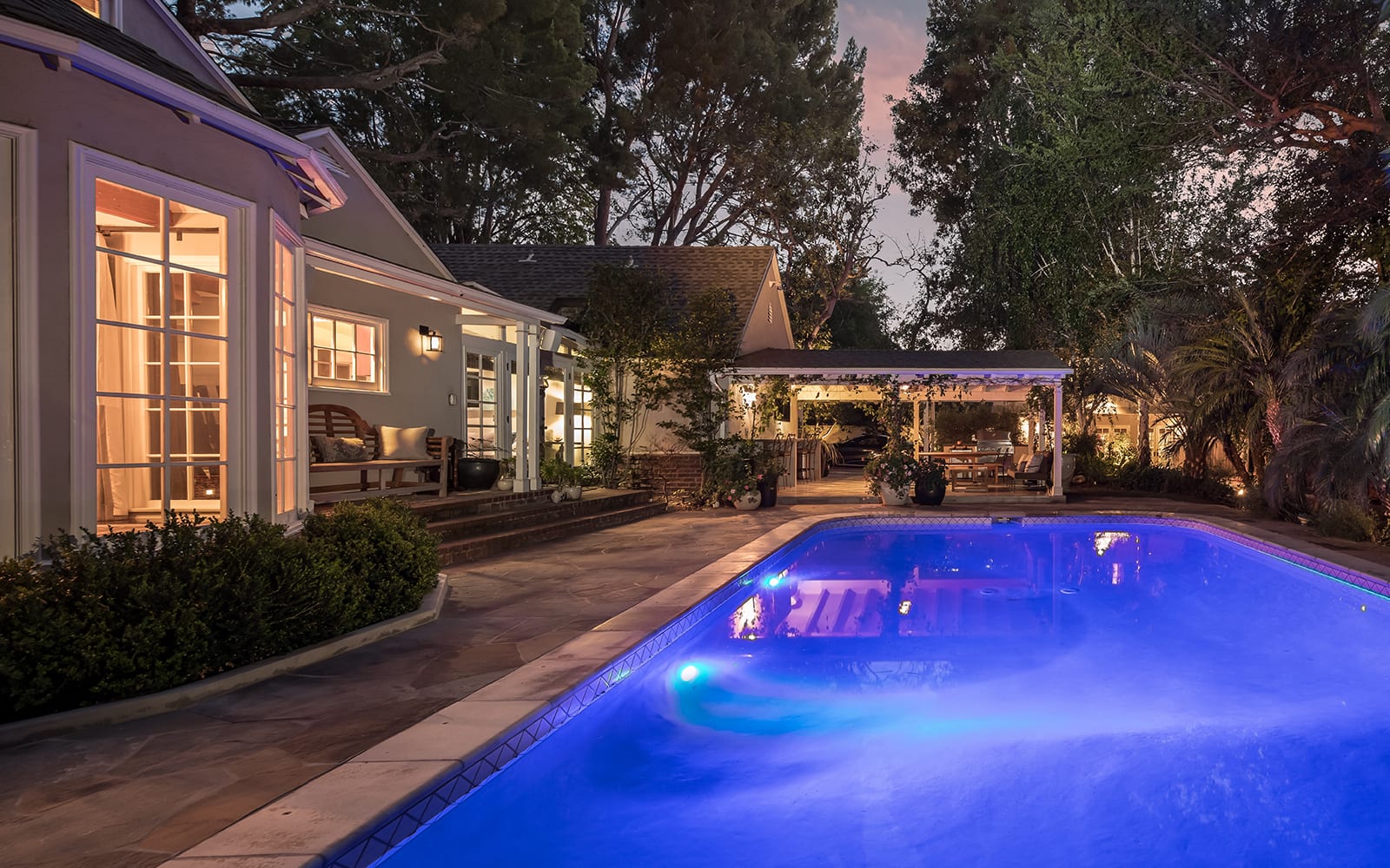 Luxury Home Prices in the San Fernando Valley on the Rise Hilton & Hyland