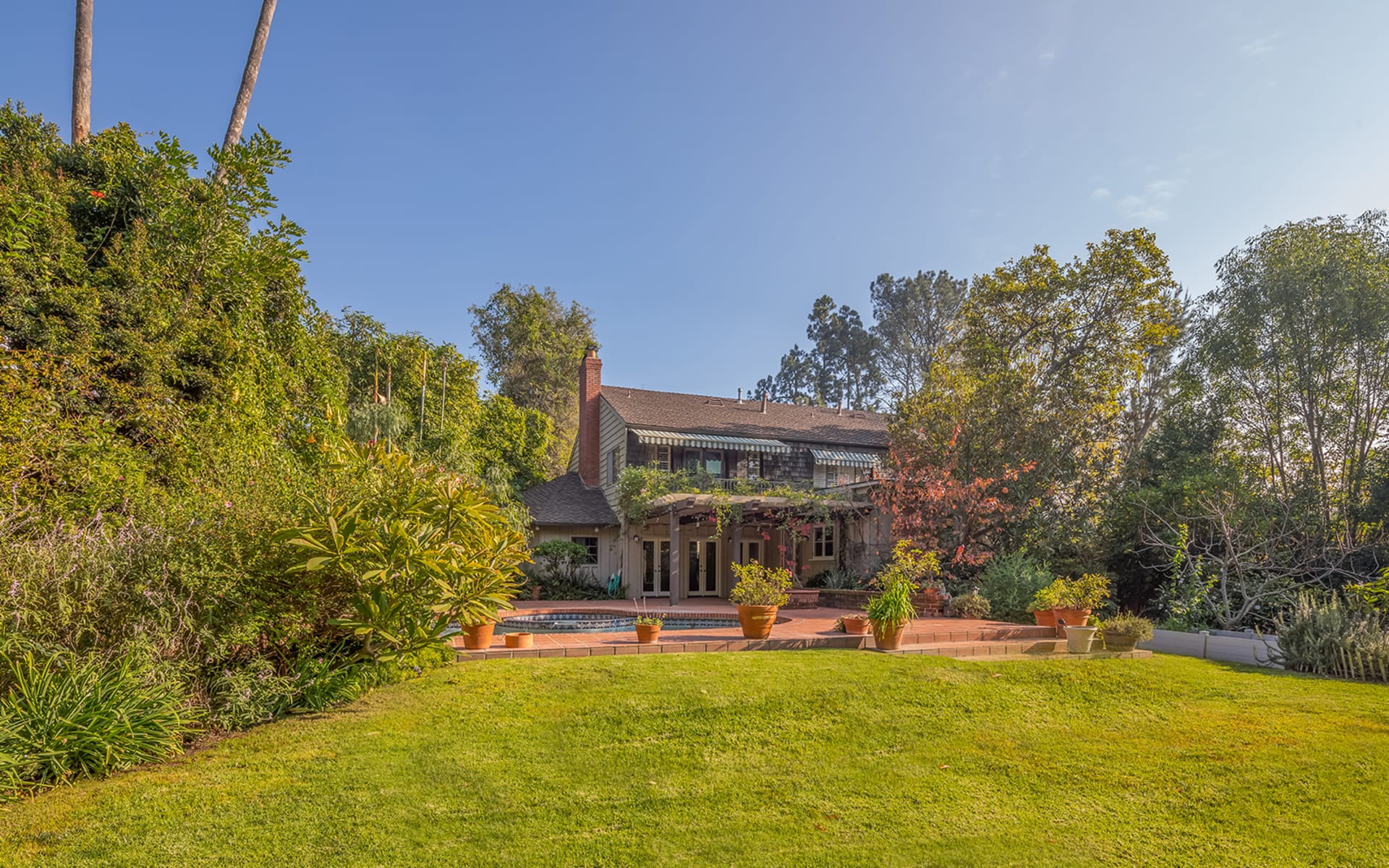 1641 MANDEVILLE CANYON Road, Los Angeles (City), CA 90049 Hilton & Hyland