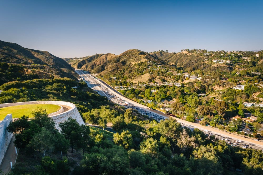 Aerial view of the 405 freeway in Los Angeles