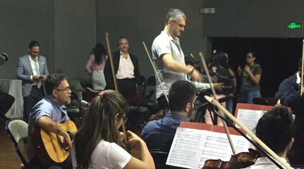 Fotografía de Francisco Terán adelanta su nueva música con la Filarmónica Municipal de Guayaquil