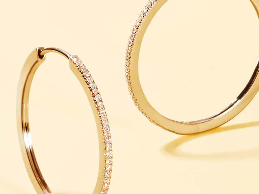 Pavé Diamond Hoops | Mejuri