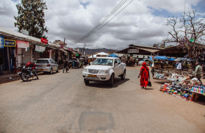 Streetlife-Moshi-Tansania-Selbstfahrer