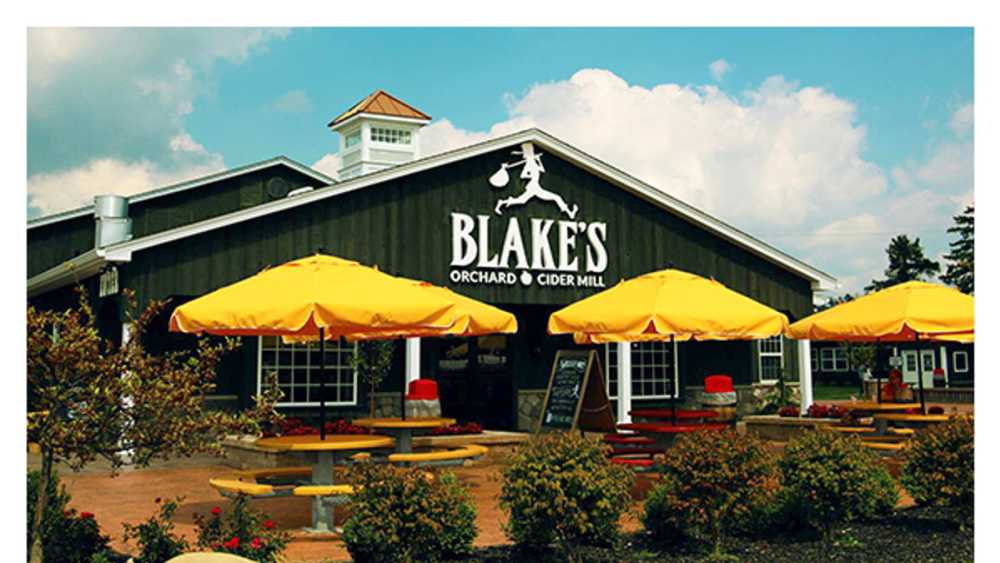 blakes.orchard.and.cider.mill.jpg blakes.orchard.and.cider.mill.jpg