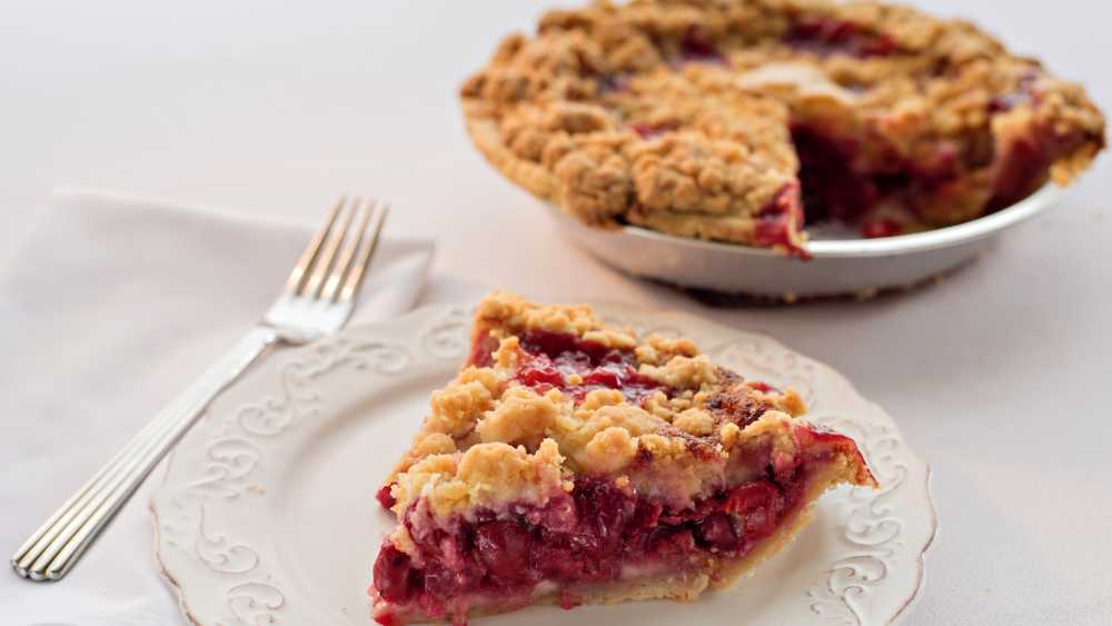 Grand Traverse Cherry Crumb Pie Grand Traverse Cherry Crumb Pie