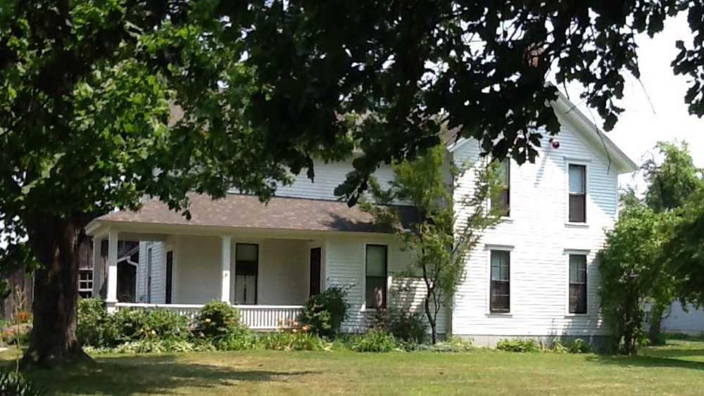 Heritage.House.jpg Heritage.House.jpg