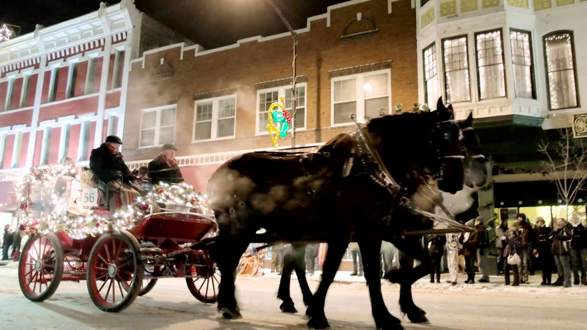 Cheyenne Christmas Parade Cheyenne Travel Wyoming. That's WY