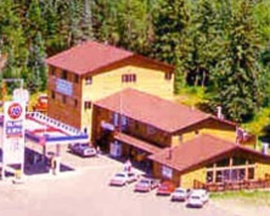 Snowmobiling Michigan