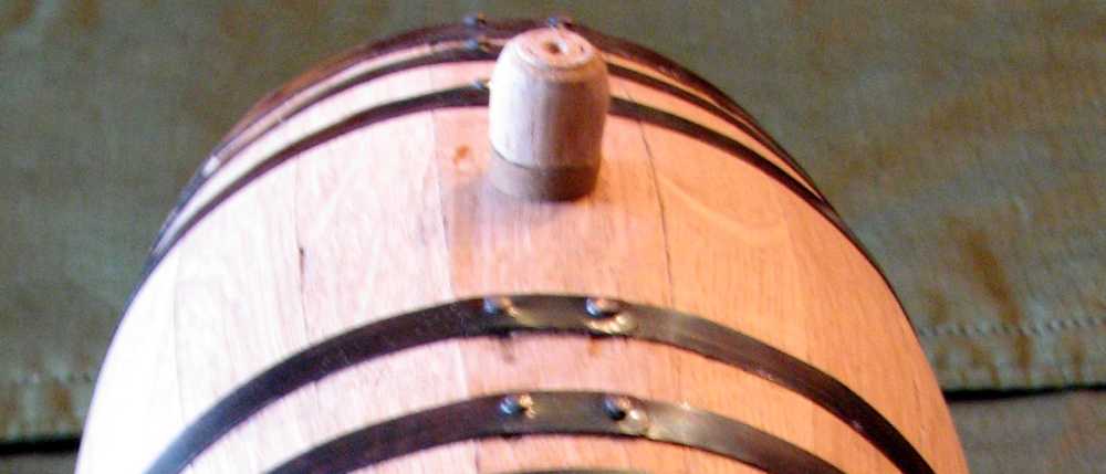 1 liter Oak Barrel 1 liter Oak Barrel
