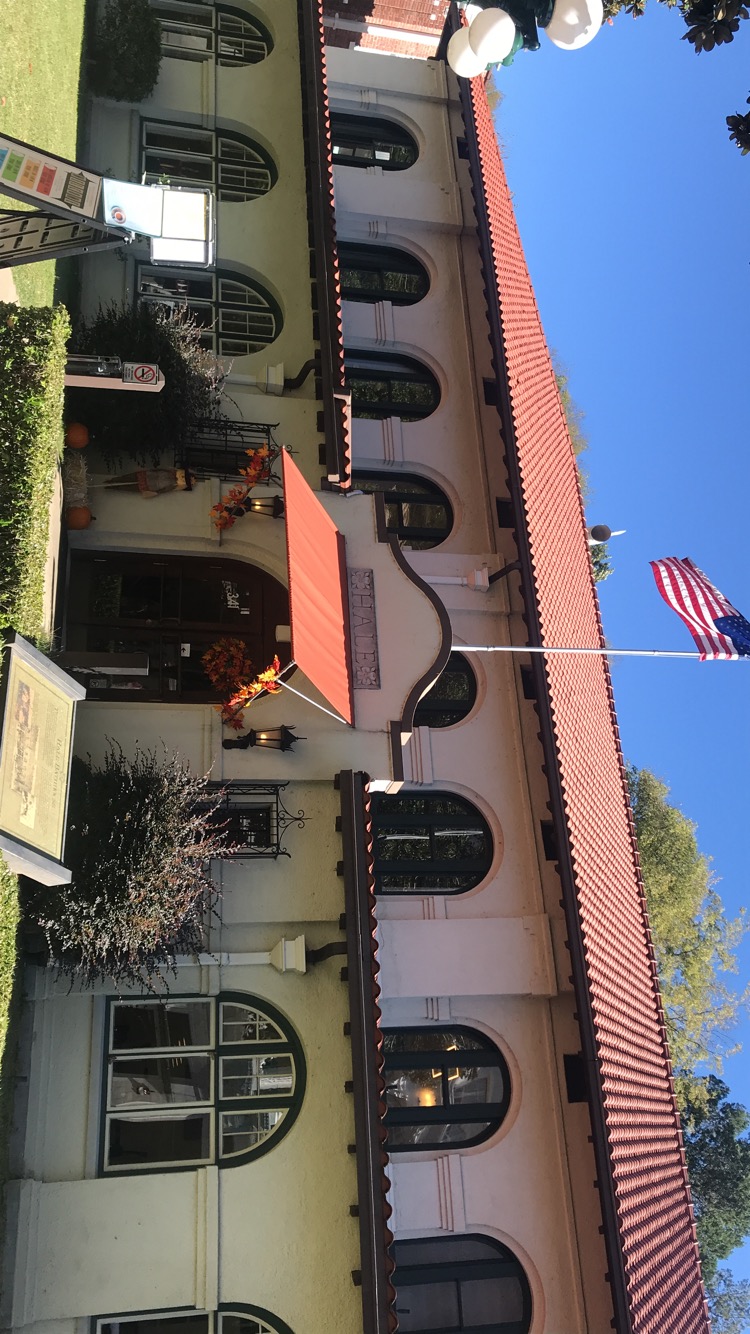boutique hotel on bathhouse row in hot springs, ar