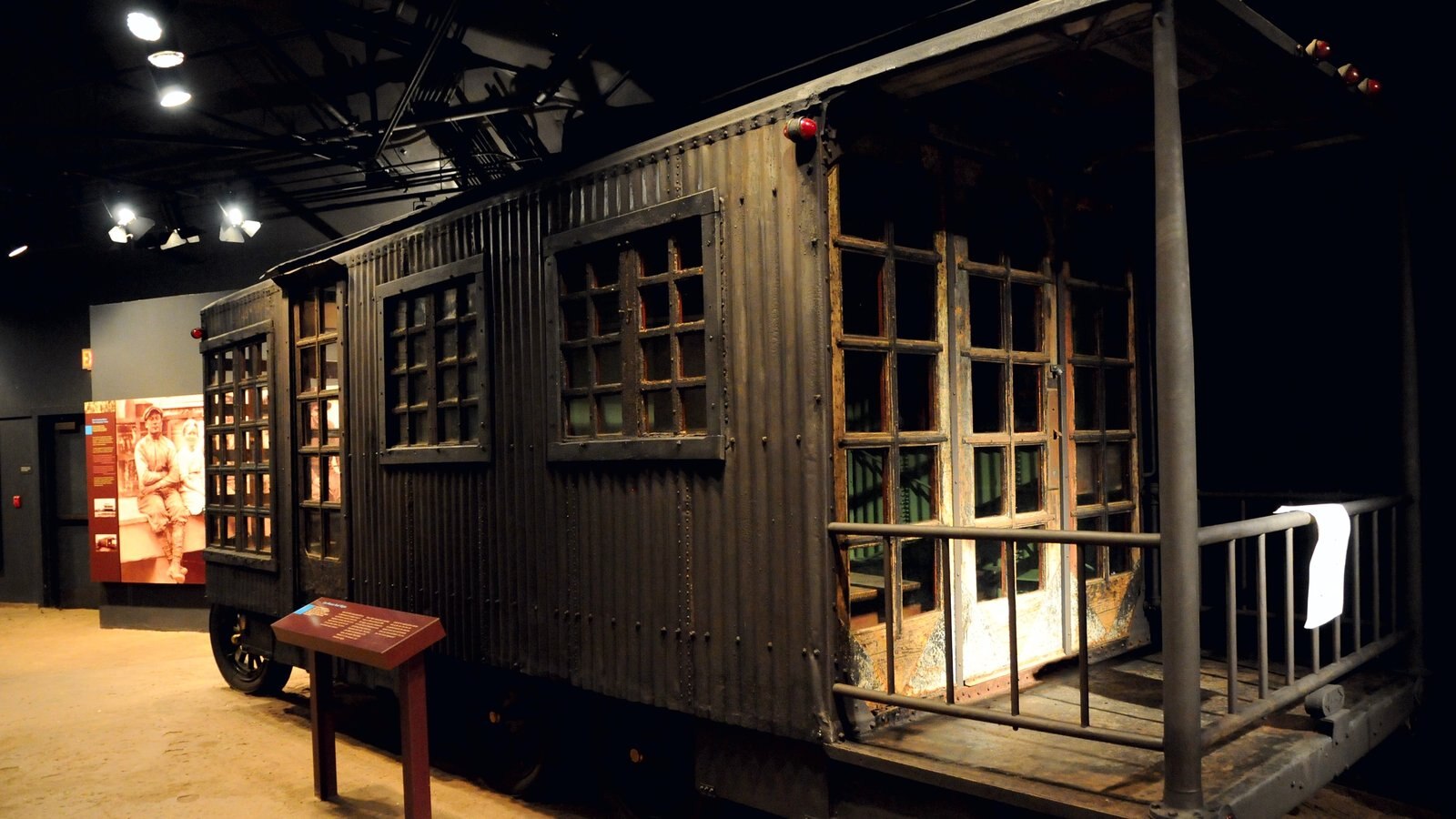 Custom-built circus trailer of Rhena Meyer