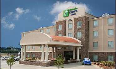 Holiday Inn Express & Suites