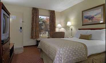 Ramada West Memphis