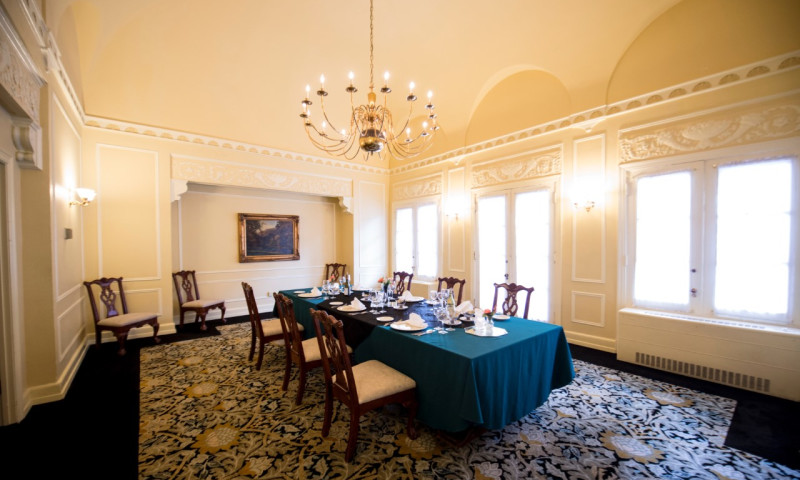 Arlington Resort Hotel & Spa