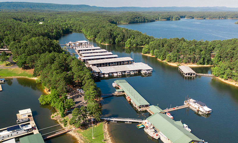Image of Lake Ouachita, Mountain Harbor marina and boat docks