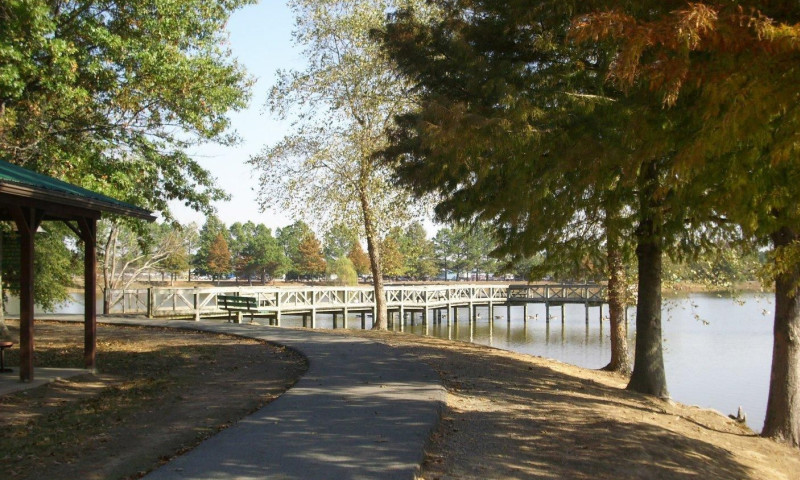 DeWitt City Park/Mitchell Lake