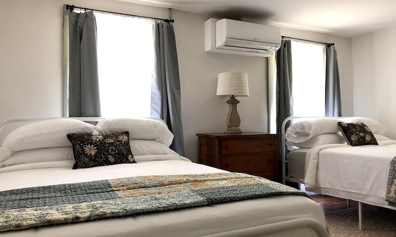 Calico Riverview Inn