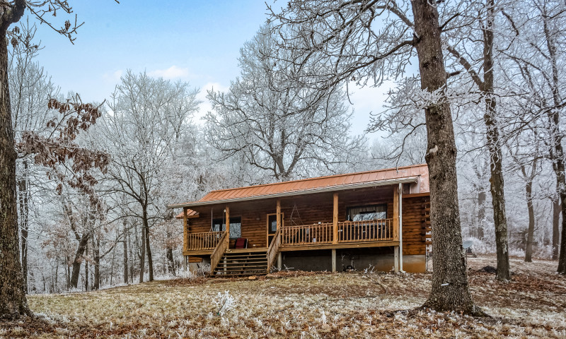 Fly Away Cabin- OZK Cabins