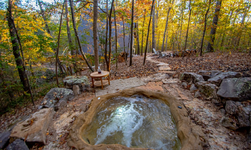 Rock Like In Ground Hot Spa at Nature's Loft near Buffalo National River